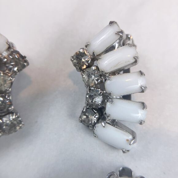 VTG Milk Glass, Rhinestone Clip-On Earrings 1950s Mid-Century Lot of 2 Pairs - Picture 6 of 7